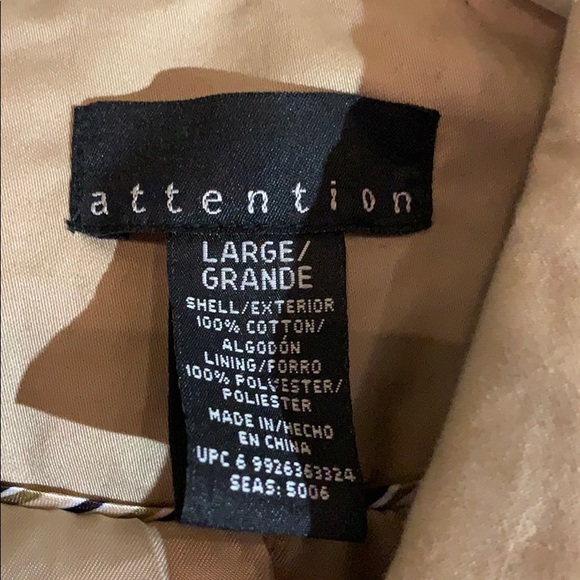 Tan raincoat measuring 42 inches long 24” pit to pit - Picture 4 of 4